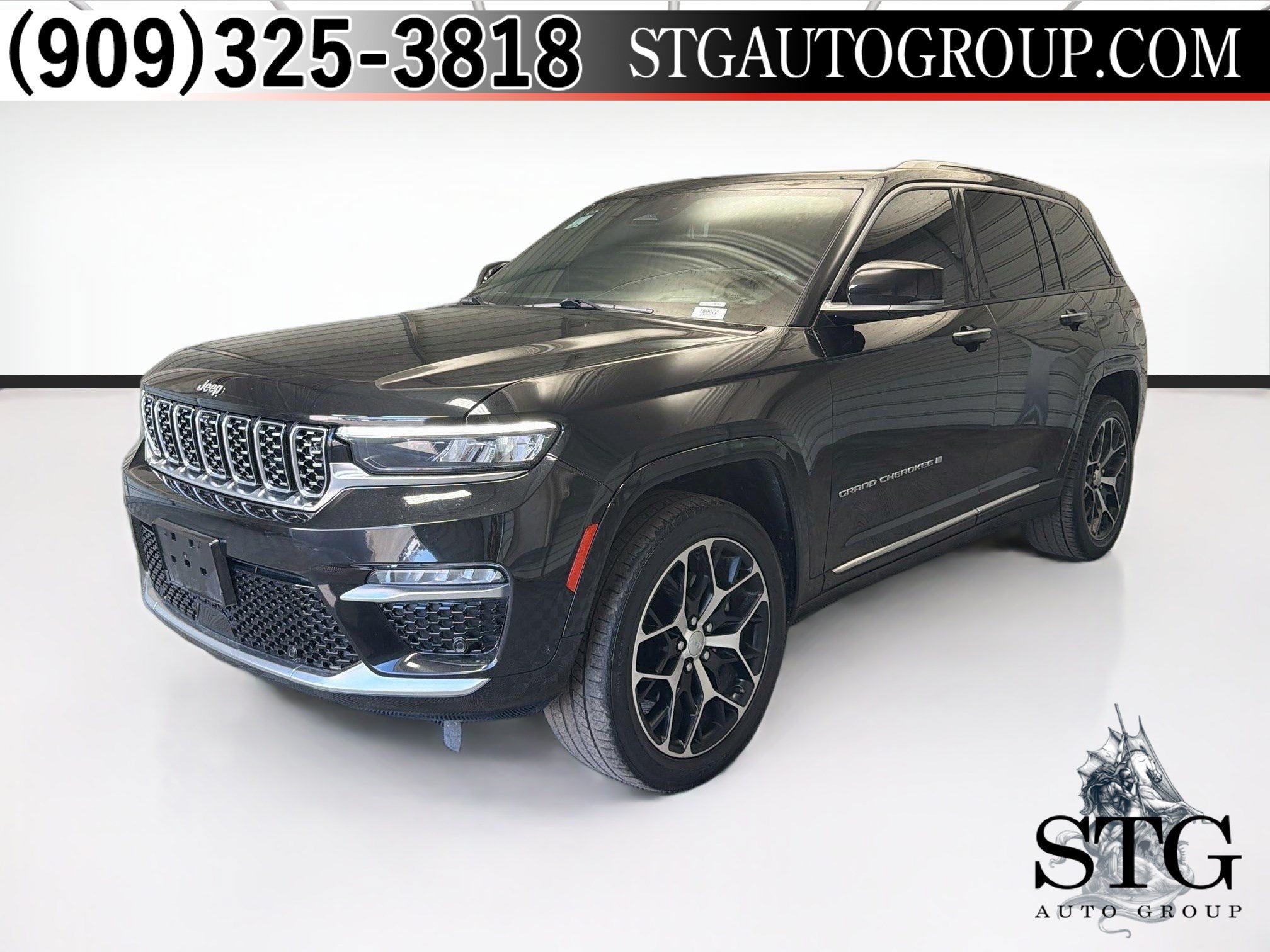 Used 2022 Jeep Grand Cherokee Summit AWD/4WD image 1