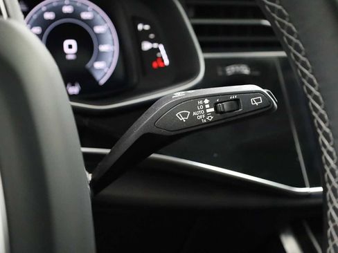 Used 2023 Audi Q8 Premium Plus w/ Premium Plus Package image 27