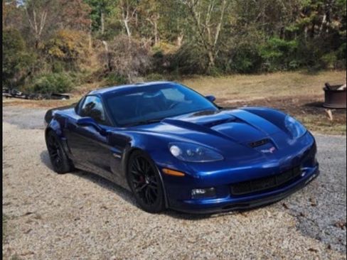 Used 2007 Chevrolet Corvette Z06 w/ Preferred Equipment Group RWD image 1