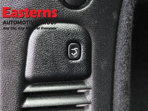 Used 2024 Dodge Durango GT RWD image 23