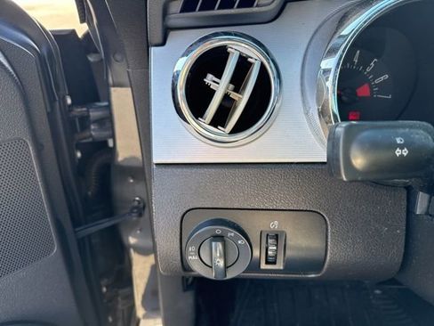 Used 2007 Ford Mustang Deluxe image 16