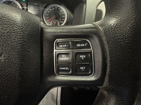 Used 2016 RAM 1500 Express AWD/4WD image 15
