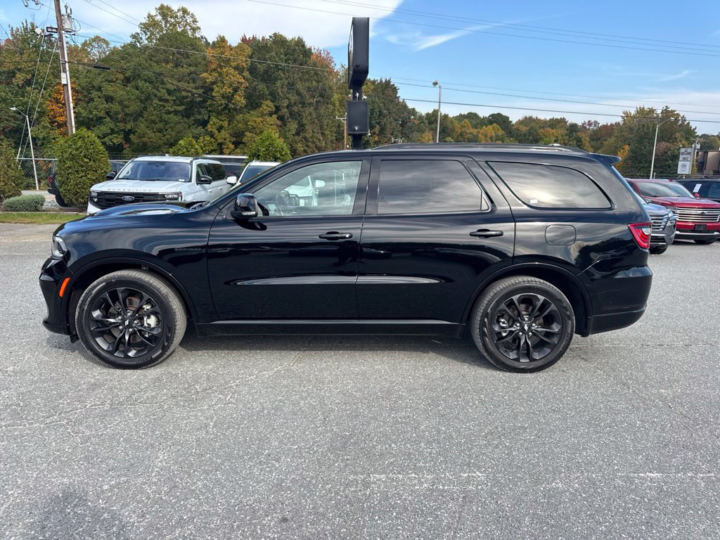 Used 2025 Dodge Durango R/T AWD/4WD image 2