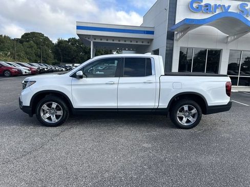 Certified 2025 Honda Ridgeline RTL image 3