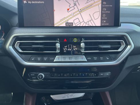 Certified 2025 BMW X4 xDrive30i image 27