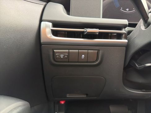 New 2026 Hyundai Tucson SE image 30