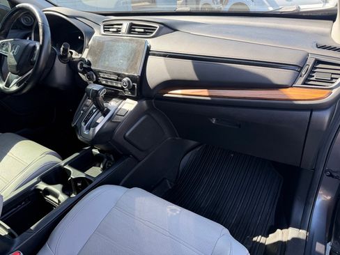 Used 2017 Honda CR-V Touring image 19
