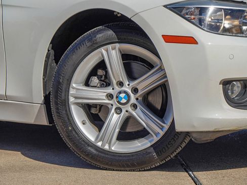 Used 2015 BMW 320i 320i Sedan 4D image 3