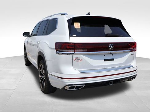 Used 2024 Volkswagen Atlas SEL Premium R-Line AWD/4WD image 22