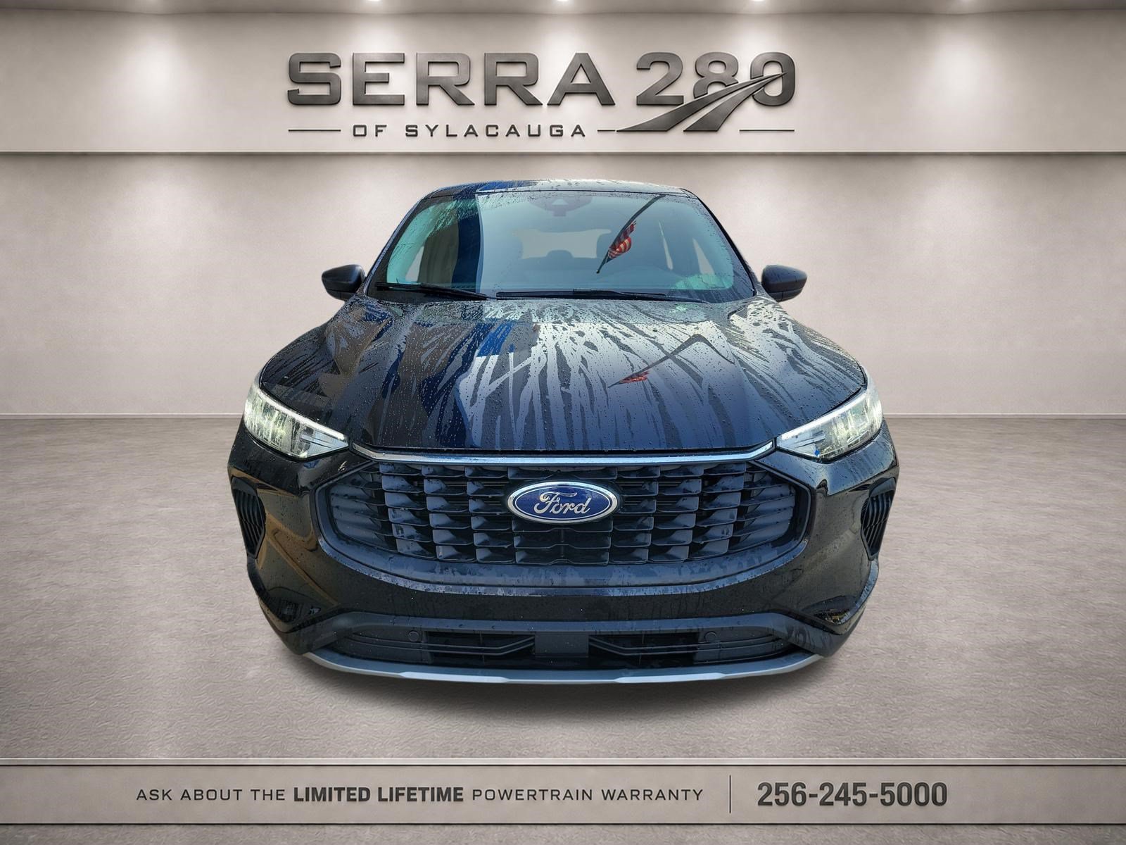 Used 2025 Ford Escape Active w/ Tech Pack #1 FWD image 2