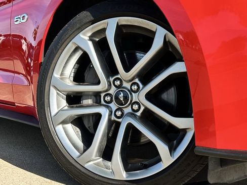 Used 2022 Ford Mustang GT Premium w/ Equipment Group 401A RWD image 10