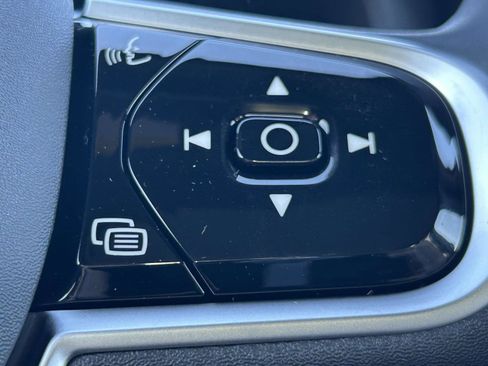 New 2026 Volvo XC60 B5 Plus w/ Protection Package Premier image 21