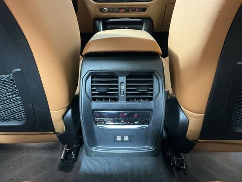 Certified 2023 BMW 330i Sedan w/ M Sport Package RWD image 27