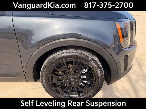 Certified 2022 Kia Telluride SX w/ SX Prestige Package image 11
