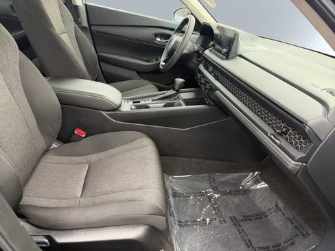 Used 2023 Honda Accord LX image 20