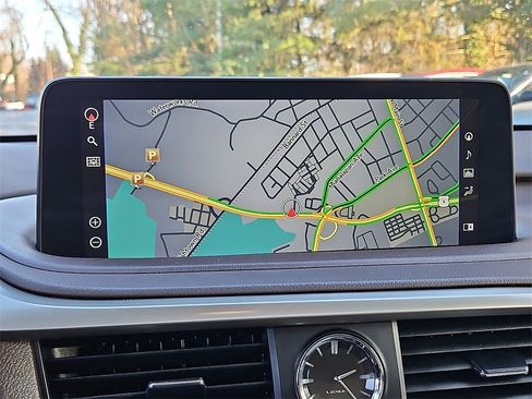 Used 2020 Lexus RX 450h AWD w/ Premium Package image 28