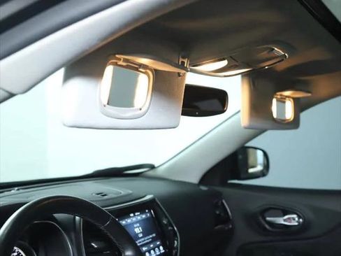 Certified 2021 Jeep Cherokee Limited image 20