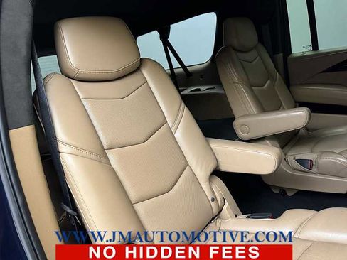 Used 2018 Cadillac Escalade ESV Platinum image 22