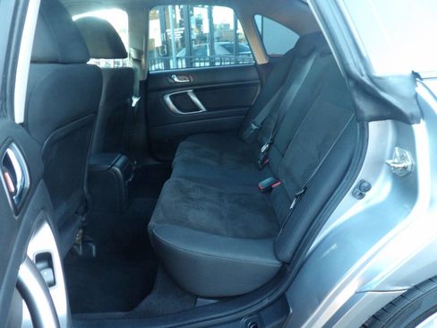 Used 2009 Subaru Legacy 2.5i Special Edition image 9