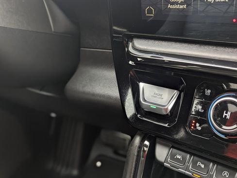 Used 2024 GMC Sierra 1500 AT4X image 35