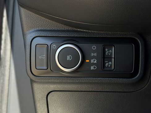 Certified 2025 Ford Explorer ST-Line RWD image 23