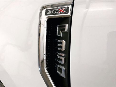 Used 2022 Ford F350 XL w/ STX Appearance Package AWD/4WD image 13