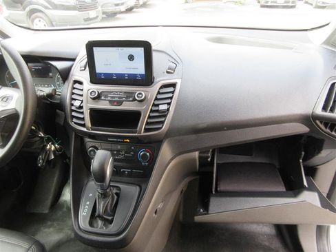 Used 2022 Ford Transit Connect XL FWD image 24