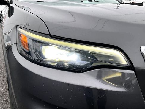 Used 2022 Jeep Cherokee Latitude Lux w/ Sun & Sound Group image 31