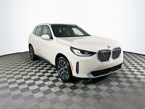 New 2026 BMW X3 xDrive30 w/ Premium Package image 2