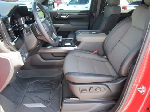 Used 2022 Chevrolet Silverado 1500 ZR2 AWD/4WD image 21