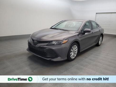 Used 2020 Toyota Camry LE w/ Carpet Mat Package FWD image 1