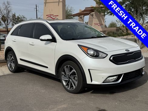 Used 2019 Kia Niro Touring image 1