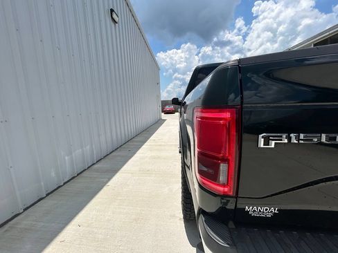 Used 2016 Ford F150 Lariat w/ Equipment Group 502A Luxury AWD/4WD image 30