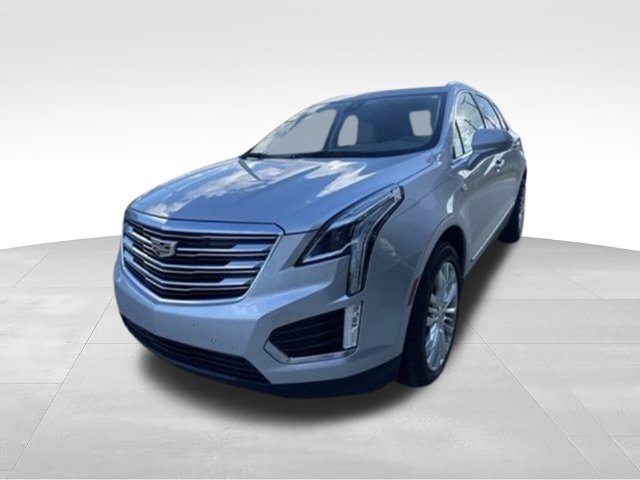 Used 2017 Cadillac XT5 Premium Luxury FWD image 1