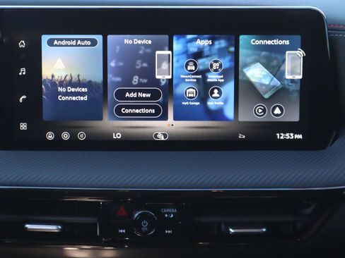 New 2026 Nissan Kicks SR w/ Illumination Package image 13