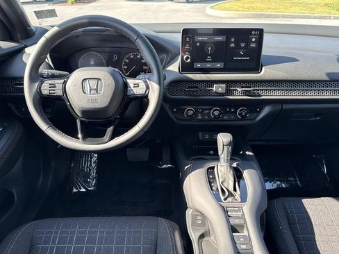 Used 2026 Honda HR-V Sport image 3