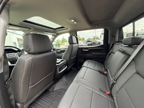 New 2026 GMC Sierra 1500 Elevation w/ Elevation Premium Package AWD/4WD image 26