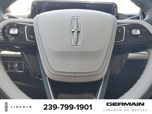 New 2026 Lincoln Aviator 2WD image 23