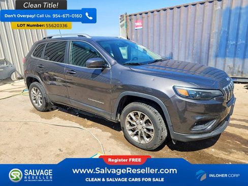 Used 2019 Jeep Cherokee Latitude Plus w/ Cold Weather Group AWD/4WD image 5