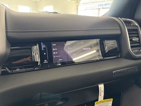 New 2026 RAM 1500 Laramie AWD/4WD image 41