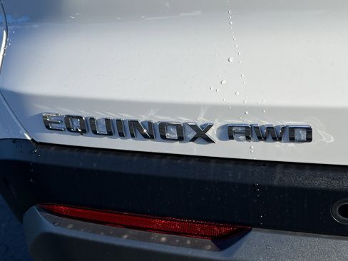 New 2026 Chevrolet Equinox LT w/ Safety and Technology Package image 9