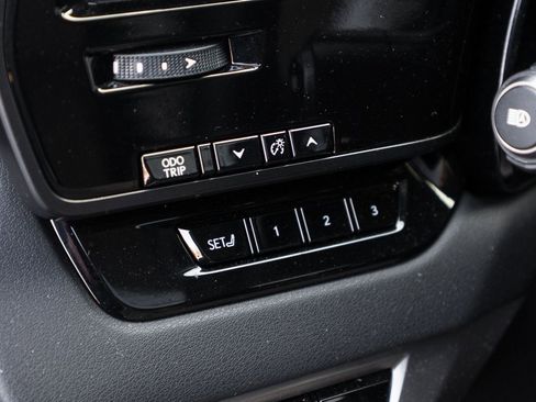 Used 2023 Lexus RX 350 Premium image 16