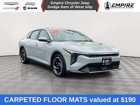 Used 2025 Kia K4 EX image 1