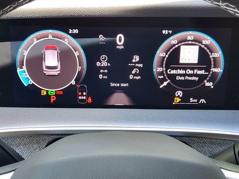 New 2026 Volkswagen Tiguan S AWD/4WD image 14