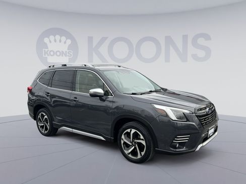 Used 2022 Subaru Forester Touring image 10