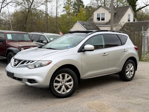 Used 2011 Nissan Murano SL w/ Navigation Pkg image 2