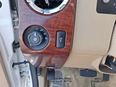 Used 2014 Ford F250 King Ranch w/ FX4 Off-Road Package AWD/4WD image 15