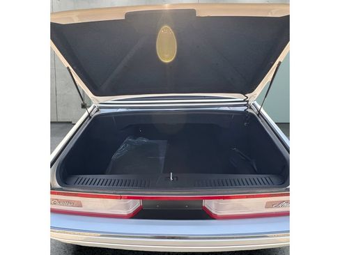 Used 1992 Cadillac Allante FWD image 10