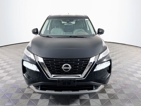 Used 2022 Nissan Rogue SV FWD image 2