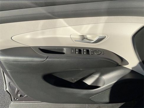 Used 2025 Hyundai Tucson SEL image 11